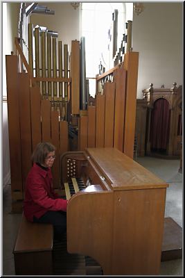 L'orgue en fonction fin mai 2006.