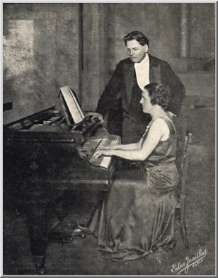 Céliny Chailley-Richez et Georges Enesco, en 1935