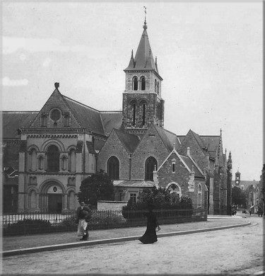 Cathdrale de Laval, dans les annes 1920