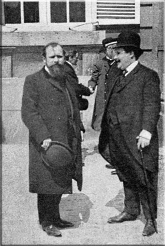 Mazellier (de face) à Compiègne en 1909