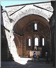 Oradour-sur-Glane - L'glise - Photo Michel Baron