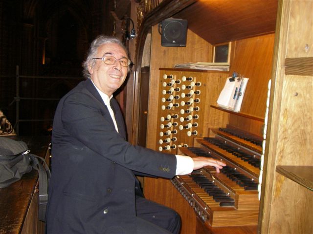Michel Pinte  l'orgue Blancafort de la cathdrale de Barcelone (Espagne), le 8 mars 2006