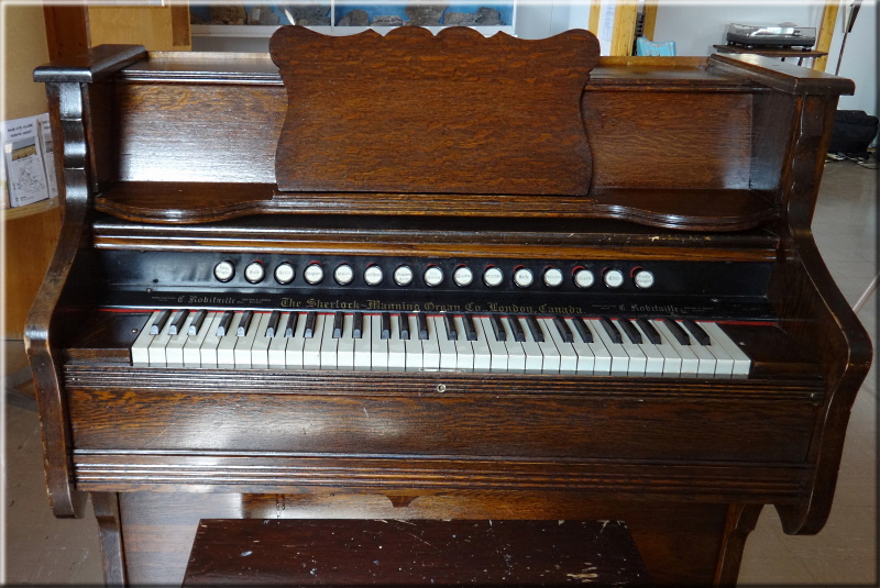 Harmonium  Port Menier, Anticosti