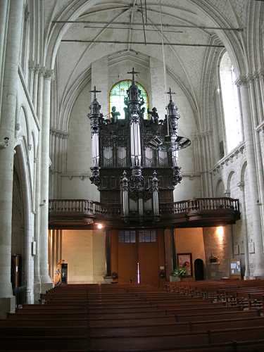 glise St-Pierre, Saumur - Photo Jean-Ren Phelippeau