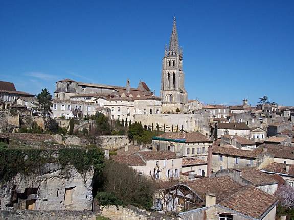 St-Emilion: clocher, collgiale - © Marie-Ccile de la Montagne