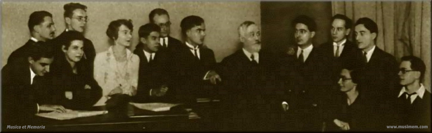 La classe de Paul Dukas  Paris  en 1929